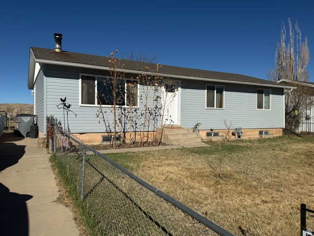 517 S 570 E, Duchesne, UT 84021