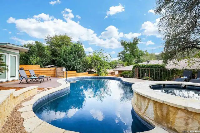 4023 Midvale, San Antonio, TX 78229
