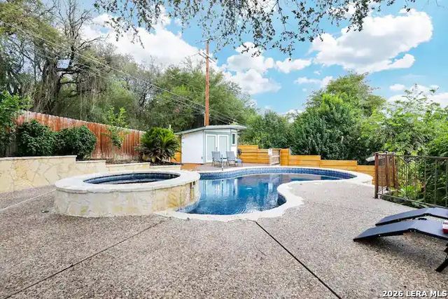 4023 Midvale, San Antonio, TX 78229