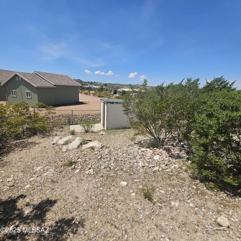 977 N Saddleback Circle, Tombstone, AZ 85638