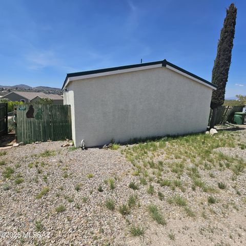 977 N Saddleback Circle, Tombstone, AZ 85638