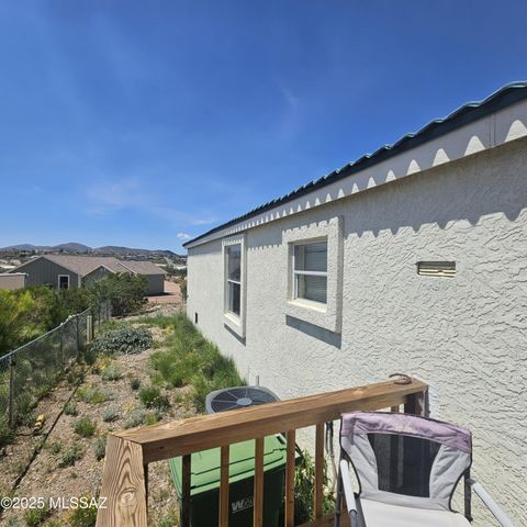 977 N Saddleback Circle, Tombstone, AZ 85638