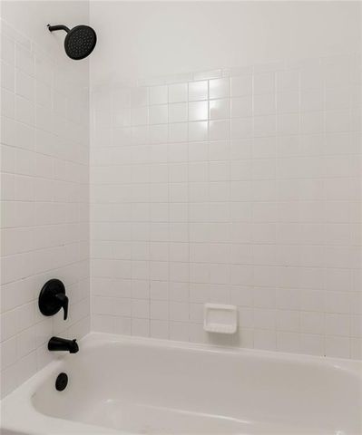 1292 Hadaway Trail, Lawrenceville, GA 30043