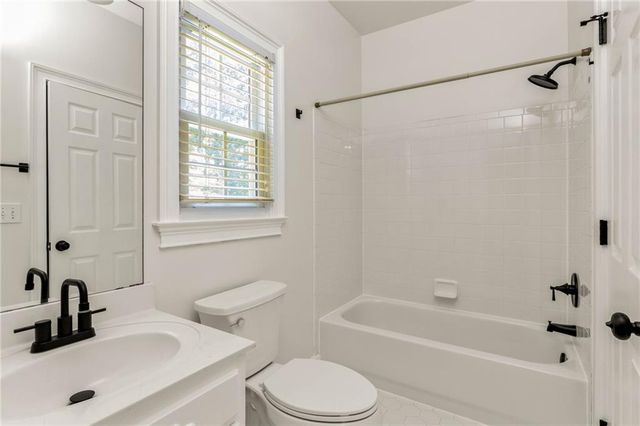1292 Hadaway Trail, Lawrenceville, GA 30043