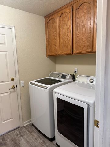 1004 Shasta Ave, Modesto, CA 95358