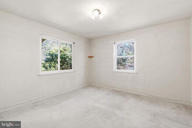 3806 HOWARD ST, Annandale, VA 22003