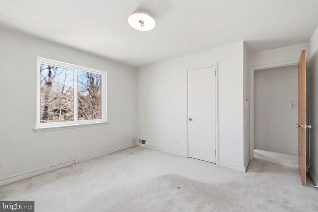 3806 HOWARD ST, Annandale, VA 22003