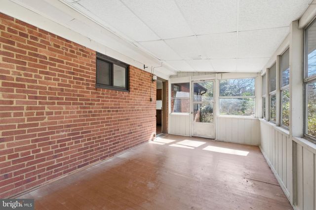 3806 HOWARD ST, Annandale, VA 22003