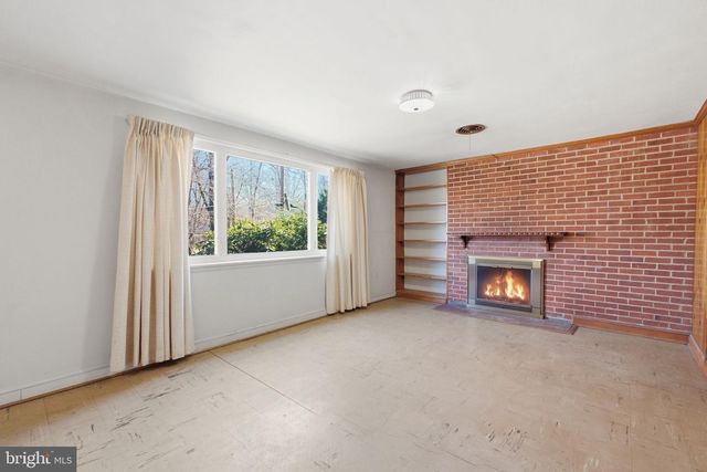 3806 HOWARD ST, Annandale, VA 22003