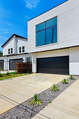 2815 Harston Street 2815, Dallas, TX 75212