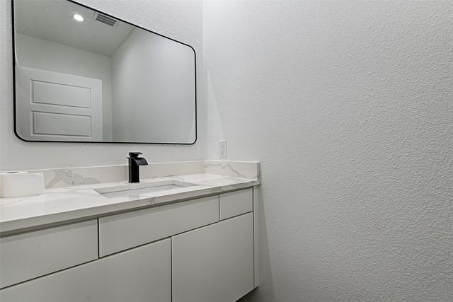 2815 Harston Street 2815, Dallas, TX 75212