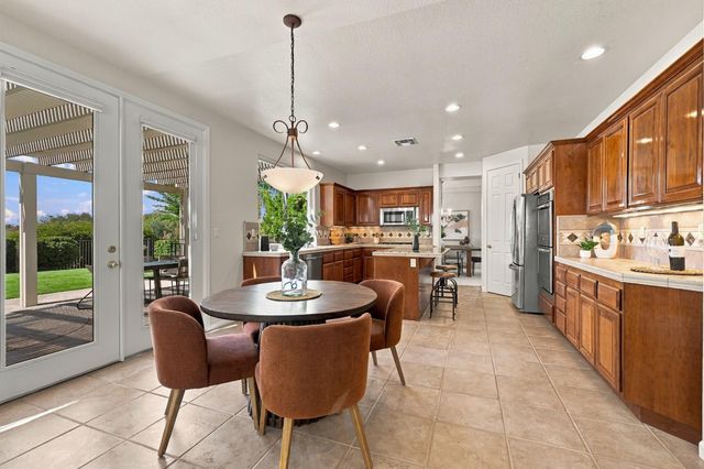 2605 Mariella Dr, Rocklin, CA 95765
