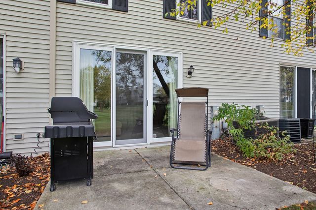 108 Golfview Drive, Glendale Heights, IL 60139