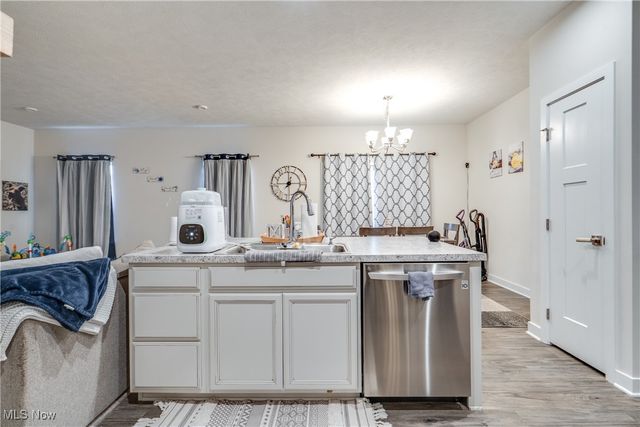 3313 Jackson Park Drive NW, Massillon, OH 44646