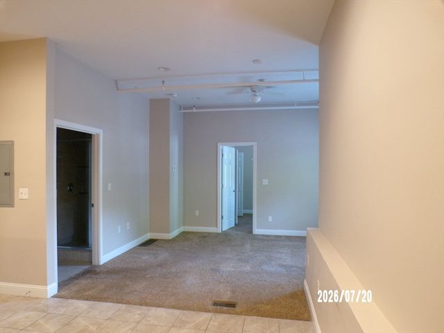 1072 Washington St 3, Weymouth, MA 02189