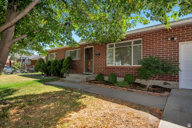 6871 S SPRINGBROOK WAY, Cottonwood Heights, UT 84121