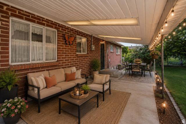 6871 S SPRINGBROOK WAY, Cottonwood Heights, UT 84121
