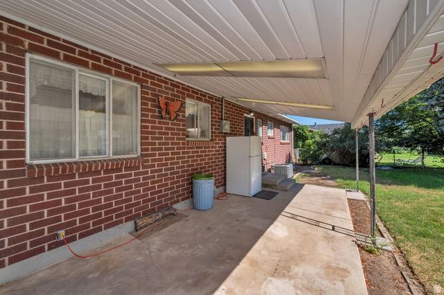 6871 S SPRINGBROOK WAY, Cottonwood Heights, UT 84121