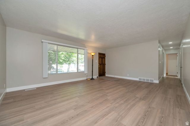 6871 S SPRINGBROOK WAY, Cottonwood Heights, UT 84121