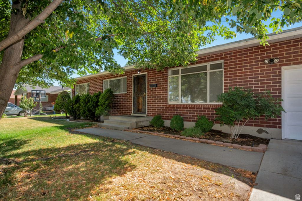 6871 S SPRINGBROOK WAY, Cottonwood Heights, UT 84121 — photo 3