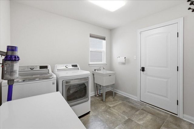 10132 Azalea Drive, Crown Point, IN 46307