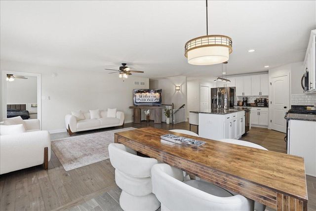 10132 Azalea Drive, Crown Point, IN 46307