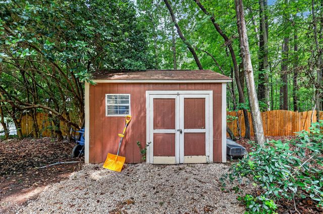 8824 Woodyhill Road, Raleigh, NC 27613