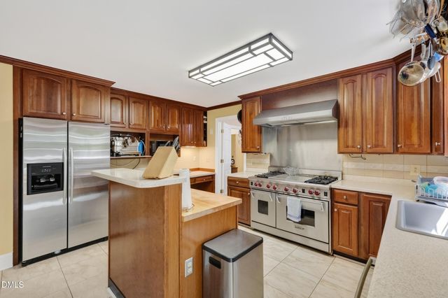 8824 Woodyhill Road, Raleigh, NC 27613