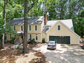 8824 Woodyhill Road, Raleigh, NC 27613