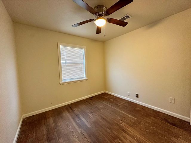 9434 Fairland Drive, Houston, TX 77051