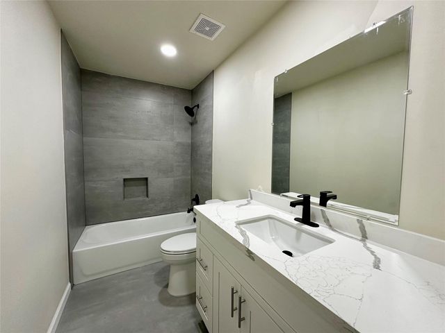 9434 Fairland Drive, Houston, TX 77051