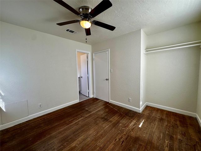 9434 Fairland Drive, Houston, TX 77051