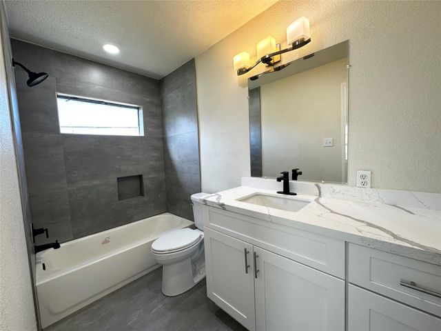 9434 Fairland Drive, Houston, TX 77051