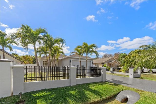 183 7th ST, Naples, FL 34113