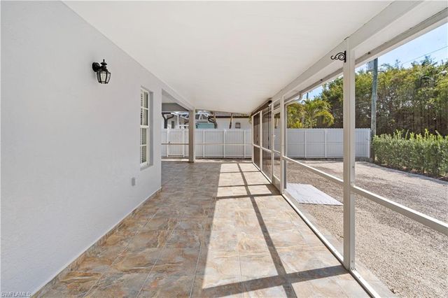 183 7th ST, Naples, FL 34113