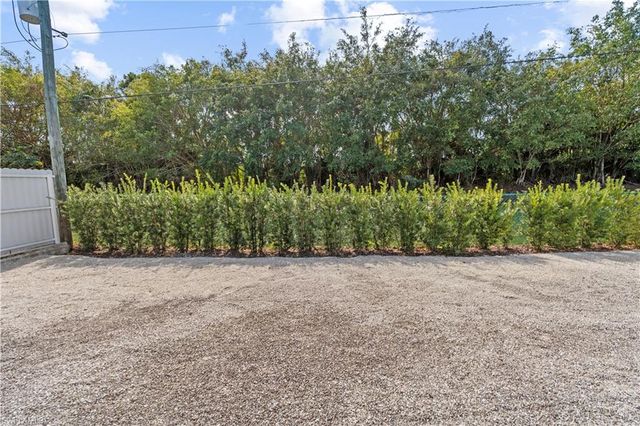 183 7th ST, Naples, FL 34113