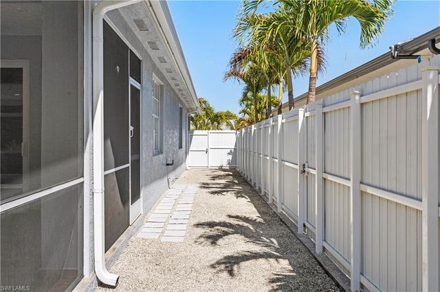 183 7th ST, Naples, FL 34113