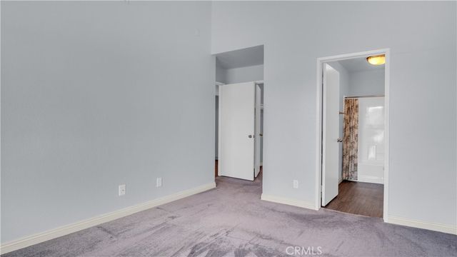 6100 Rugby Ave 313, Huntington Park, CA 90255