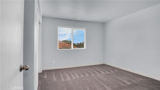6100 Rugby Ave 313, Huntington Park, CA 90255
