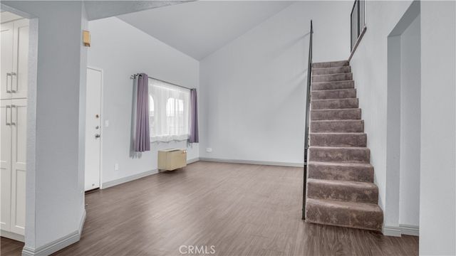 6100 Rugby Ave 313, Huntington Park, CA 90255