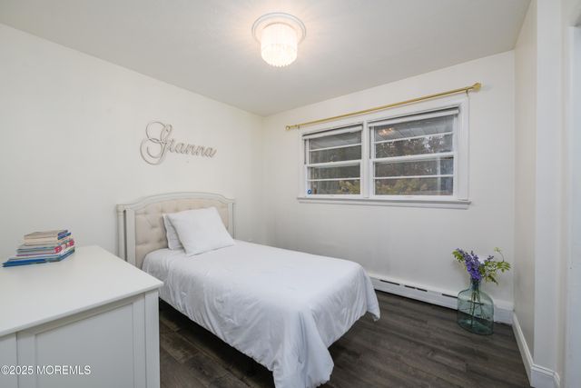 12 Collier Lane, Morganville, NJ 07751