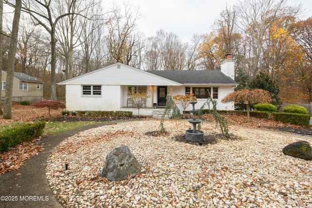 12 Collier Lane, Morganville, NJ 07751