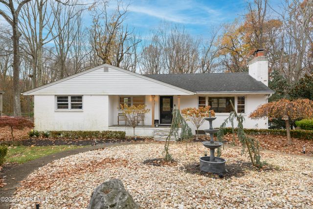 12 Collier Lane, Morganville, NJ 07751