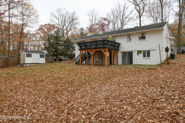 12 Collier Lane, Morganville, NJ 07751