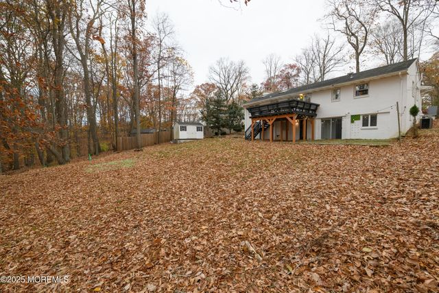 12 Collier Lane, Morganville, NJ 07751