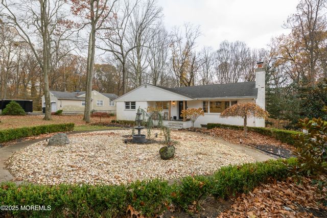 12 Collier Lane, Morganville, NJ 07751