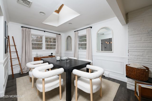 12 Collier Lane, Morganville, NJ 07751