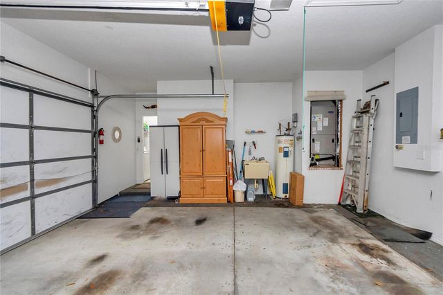 11496 SW 82ND COURT ROAD, Ocala, FL 34481