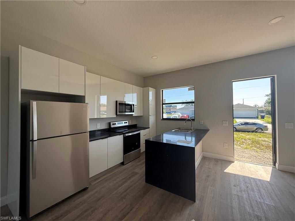332/334 Gilbert AVE S, LEHIGH ACRES, FL 33973 — photo 2