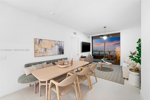 159 NE 6th St 4415, Miami, FL 33132